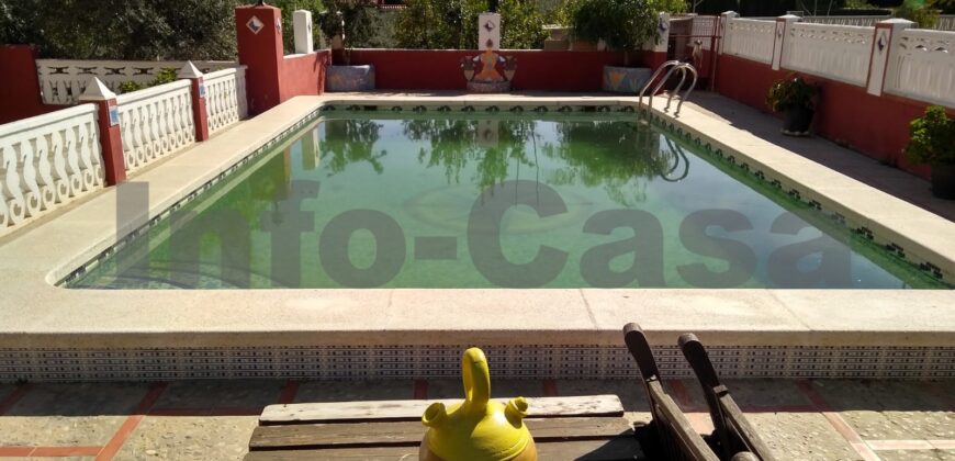 Estupendo chalet en venta
