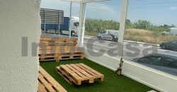 Venta de nave con oficinas