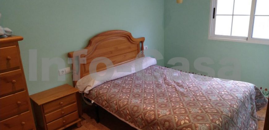 Chalet pareado en venta