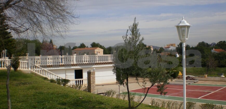 Fantástico chalet en Onda