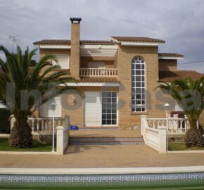 Fantástico chalet en Onda