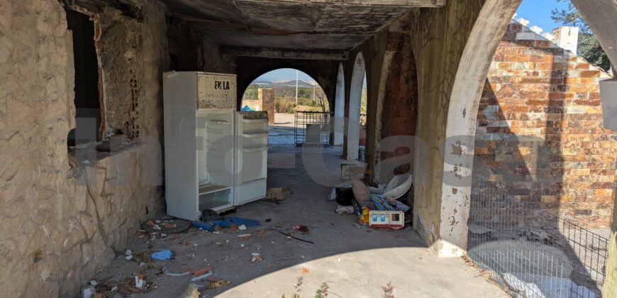 Venta de suelo con construcción
