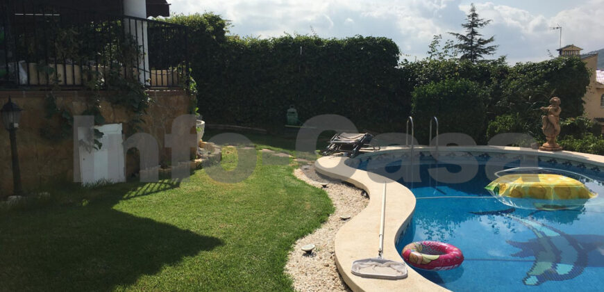 Estupendo chalet en Nueva Onda
