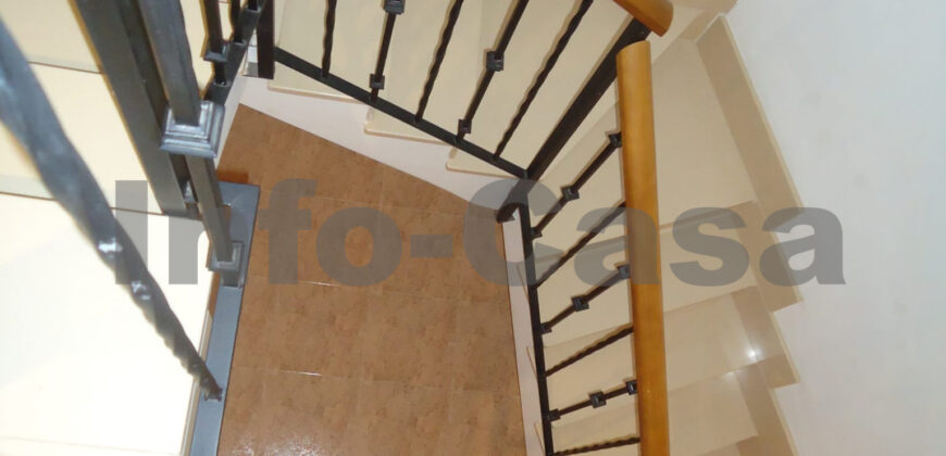 Piso dúplex en venta