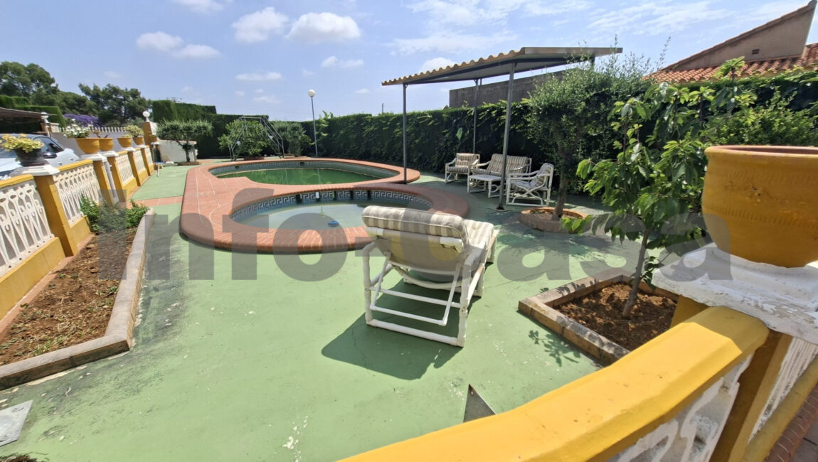 Chalet en venta