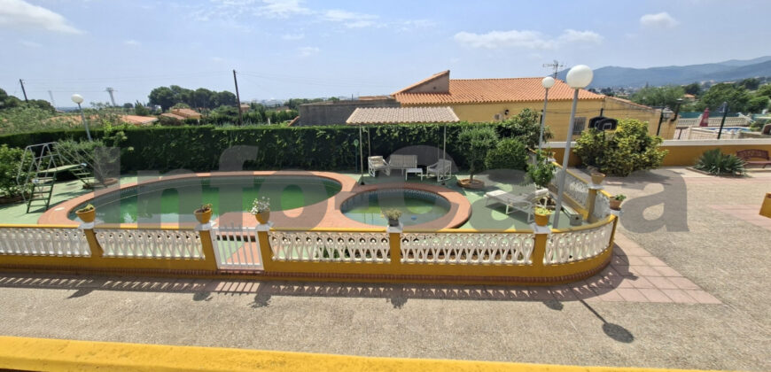 Chalet en venta